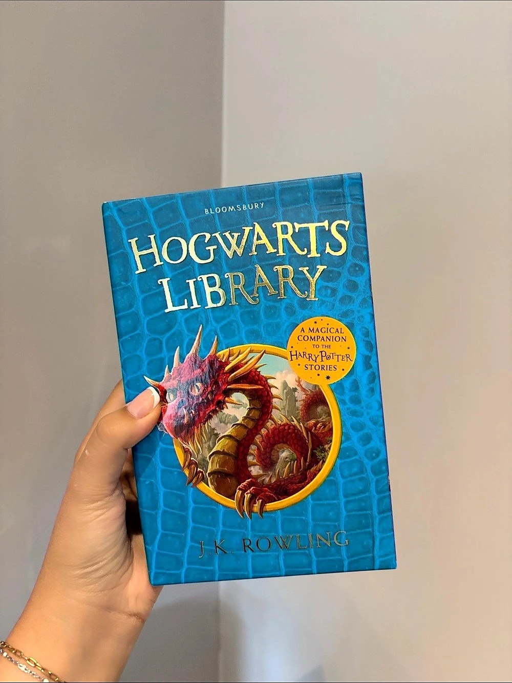 Bloomsbury Hogwarts Library 3-Book Set in Blue & Red - New!